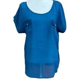 NWOT MINE TOO blue cap sleeved top with lace back size 1XL